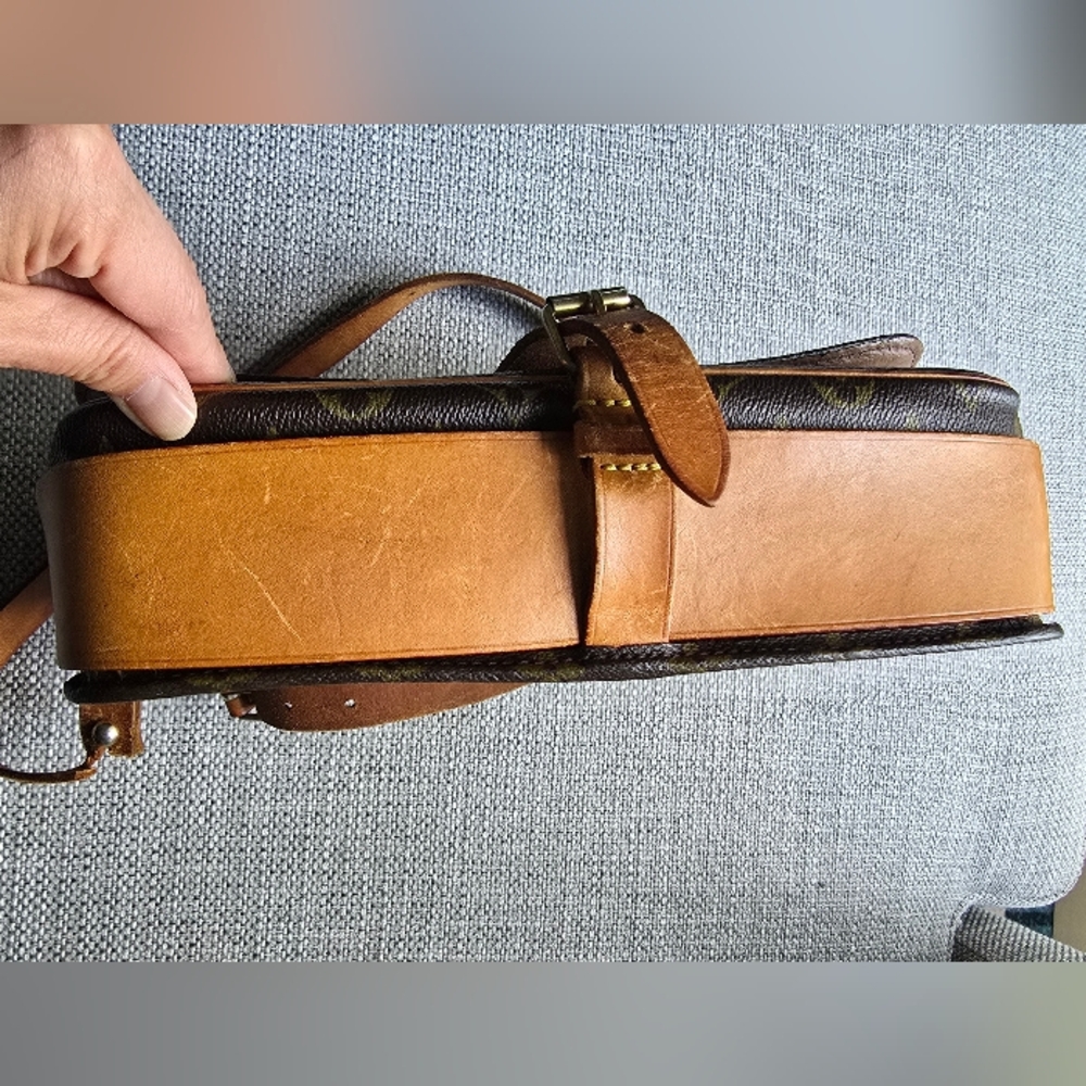 LV Cartoucherie Stylish Monogram Shoulder Bag - Picture 7 of 17
